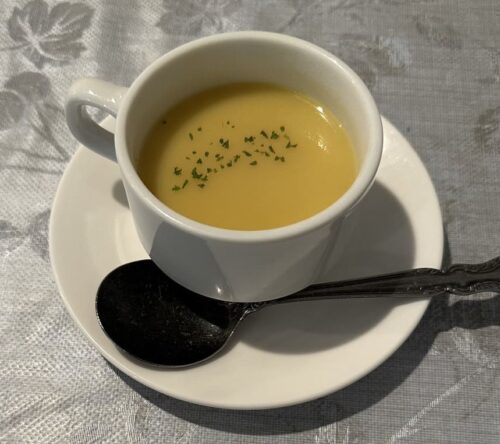 文化洋食INOのコーンスープ